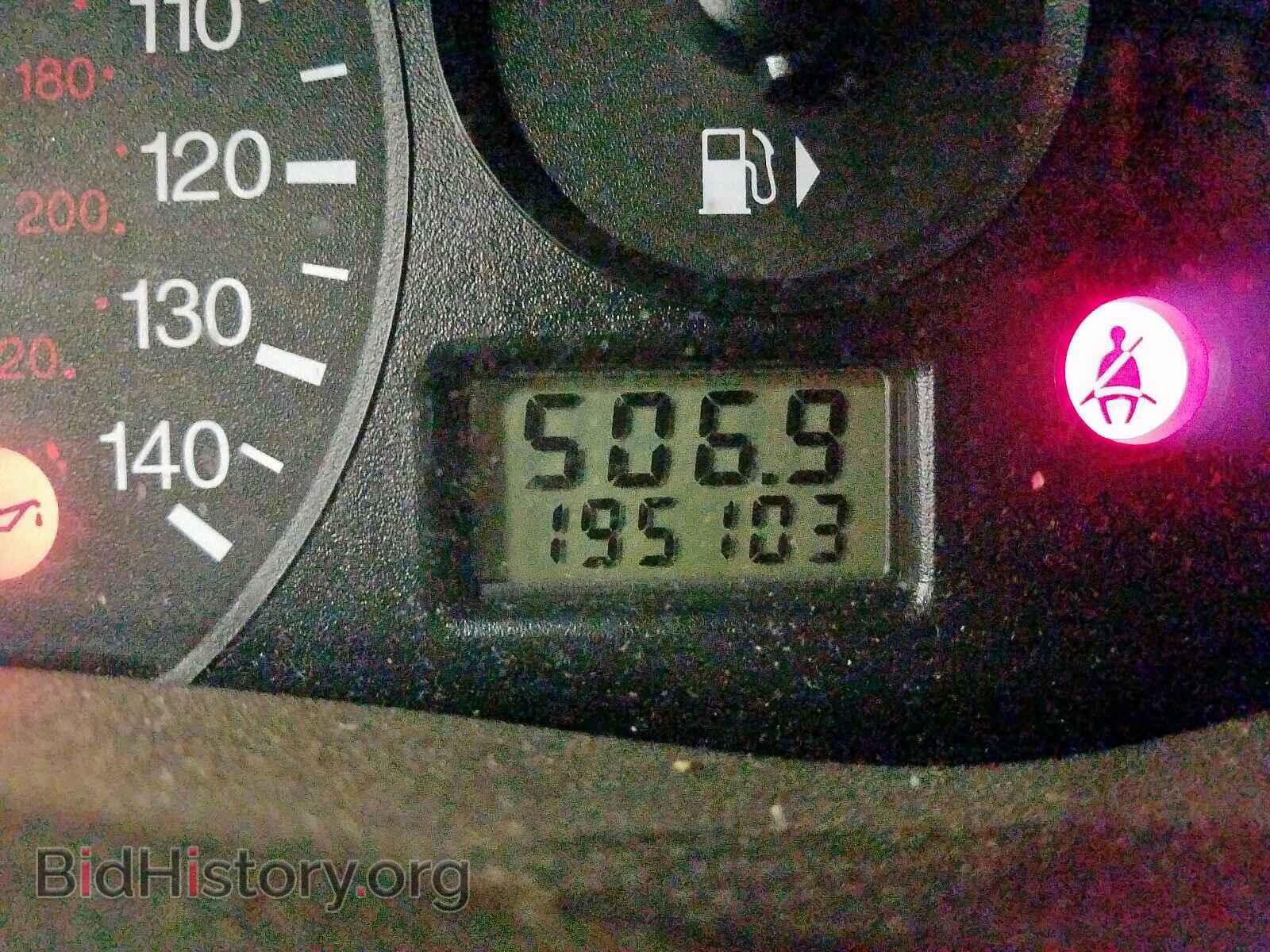 2002 FORD FOCUS SE - VIN: 1FAHP36332W133732 - Фото 8