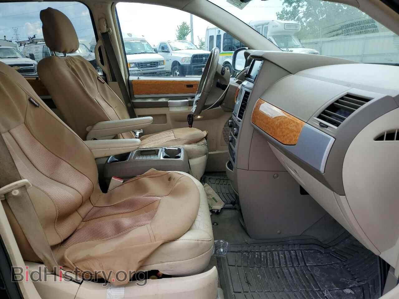 2010 CHRYSLER MINIVAN - VIN: 2A4RR7DX7AR436763 - Фото 5