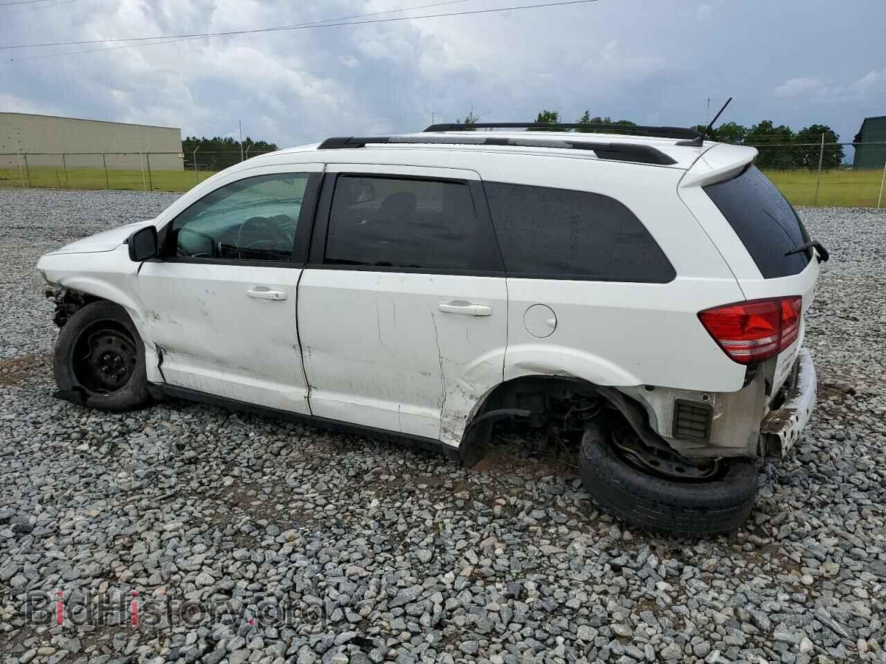 2017 DODGE JOURNEY - VIN: 3C4PDCAB1HT558880 - Фото 2
