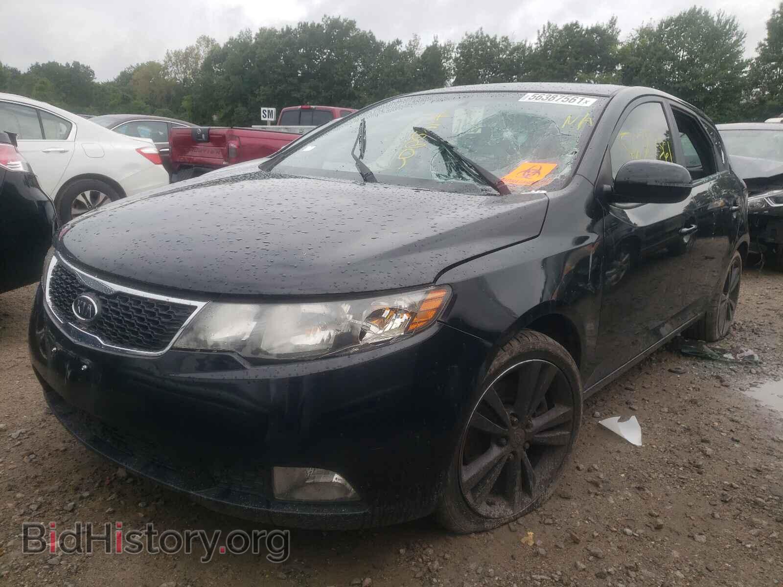 2011 KIA FORTE - VIN: KNAFW5A37B5452500 - Фото 2