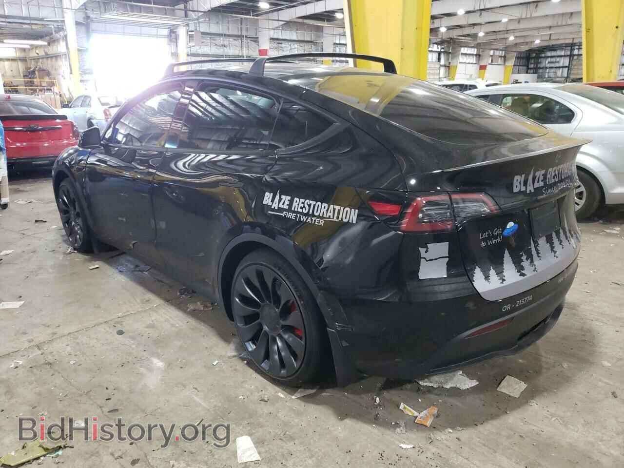 2023 TESLA MODEL Y - VIN: 7SAYGDEF7PF710661 - Фото 2