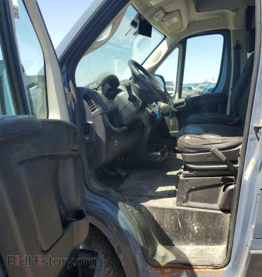 2019 RAM All Models - VIN: 3C6URVJG2KE561771 - Фото 7