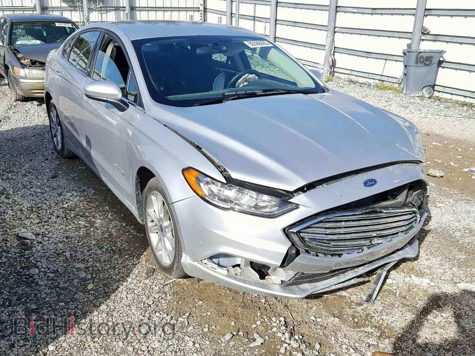 Photo 3FA6P0LU8HR381635 - FORD FUSION SE 2017