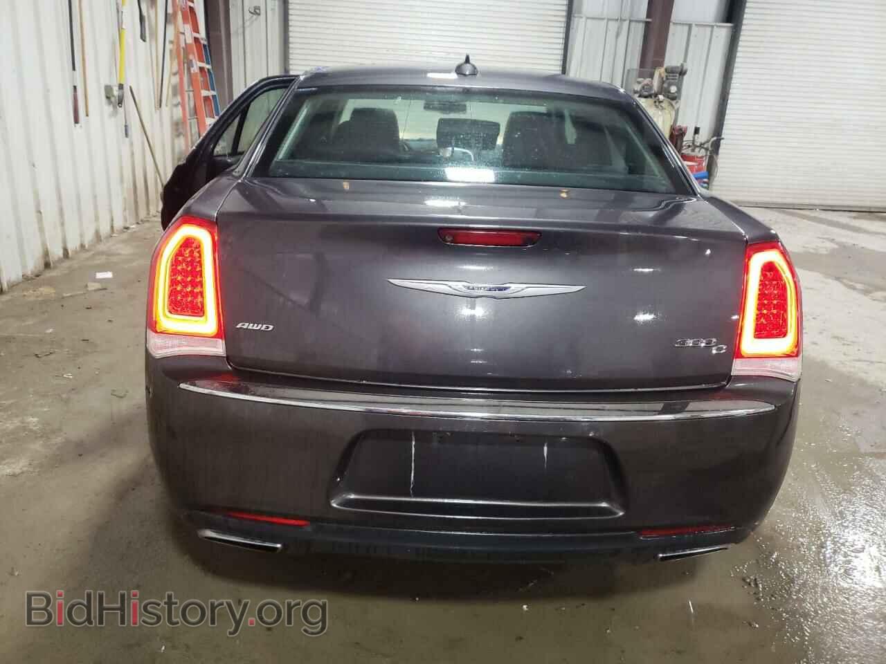 2016 CHRYSLER 300 - VIN: 2C3CCAKG7GH111515 - Фото 6