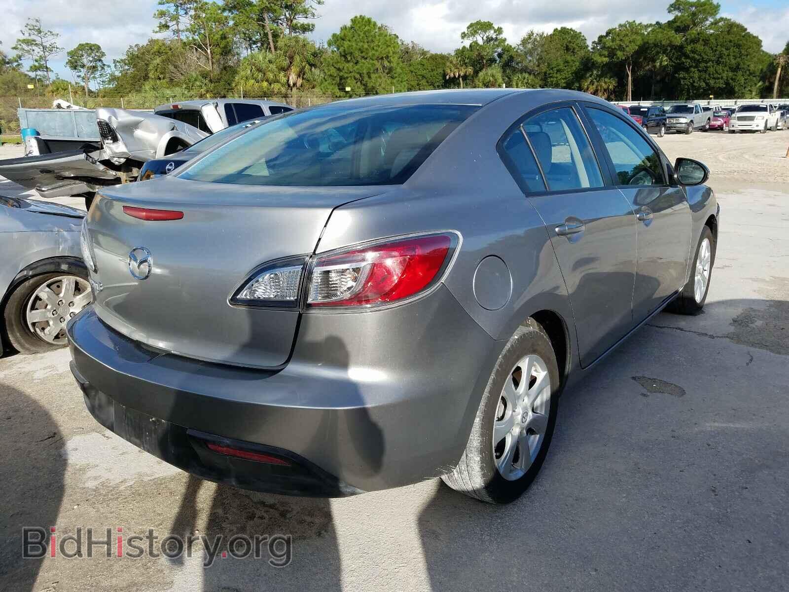 2011 MAZDA 3 - VIN: JM1BL1VF7B1462197 - Photo 4