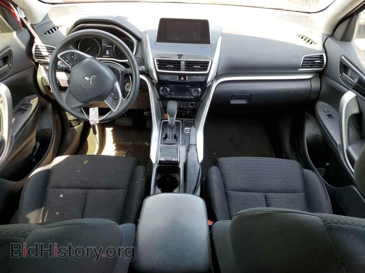 2018 MITSUBISHI ECLIPSE - VIN: JA4AT4AA4JZ045413 - Photo 8