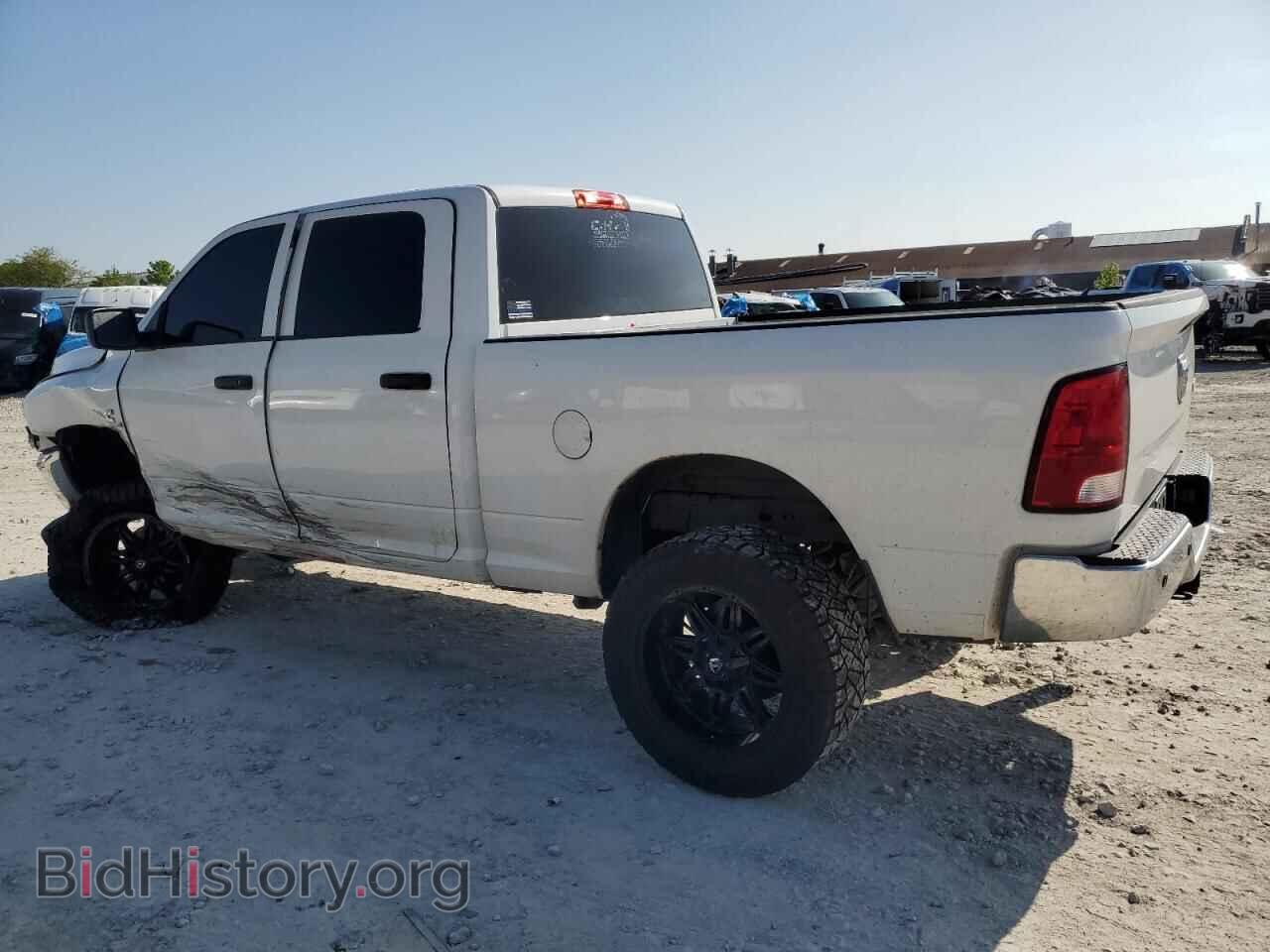 2017 RAM All Models - VIN: 3C6UR5CL2HG628683 - Фото 2