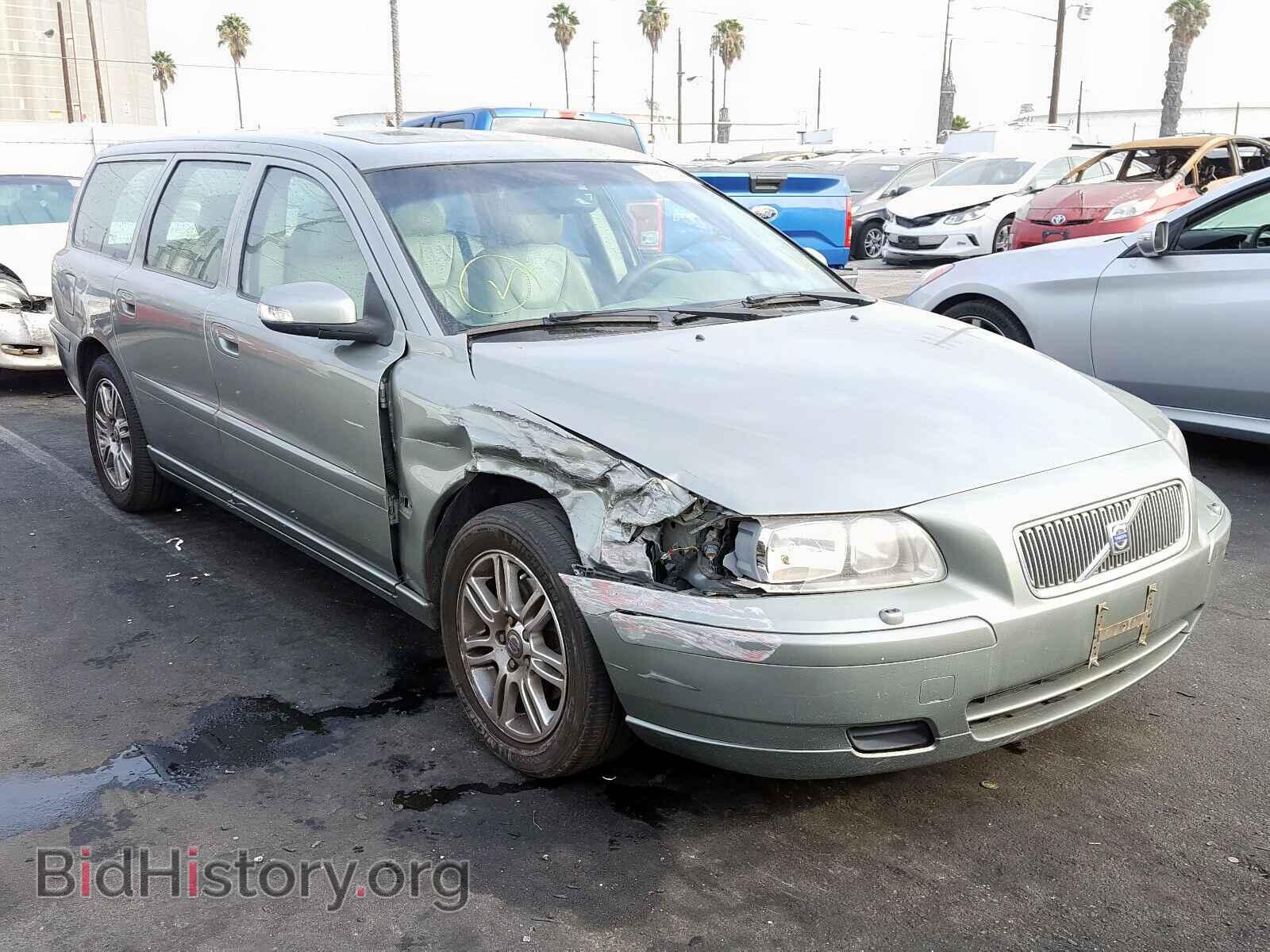 Photo YV1SW612772617334 - VOLVO V70 2007