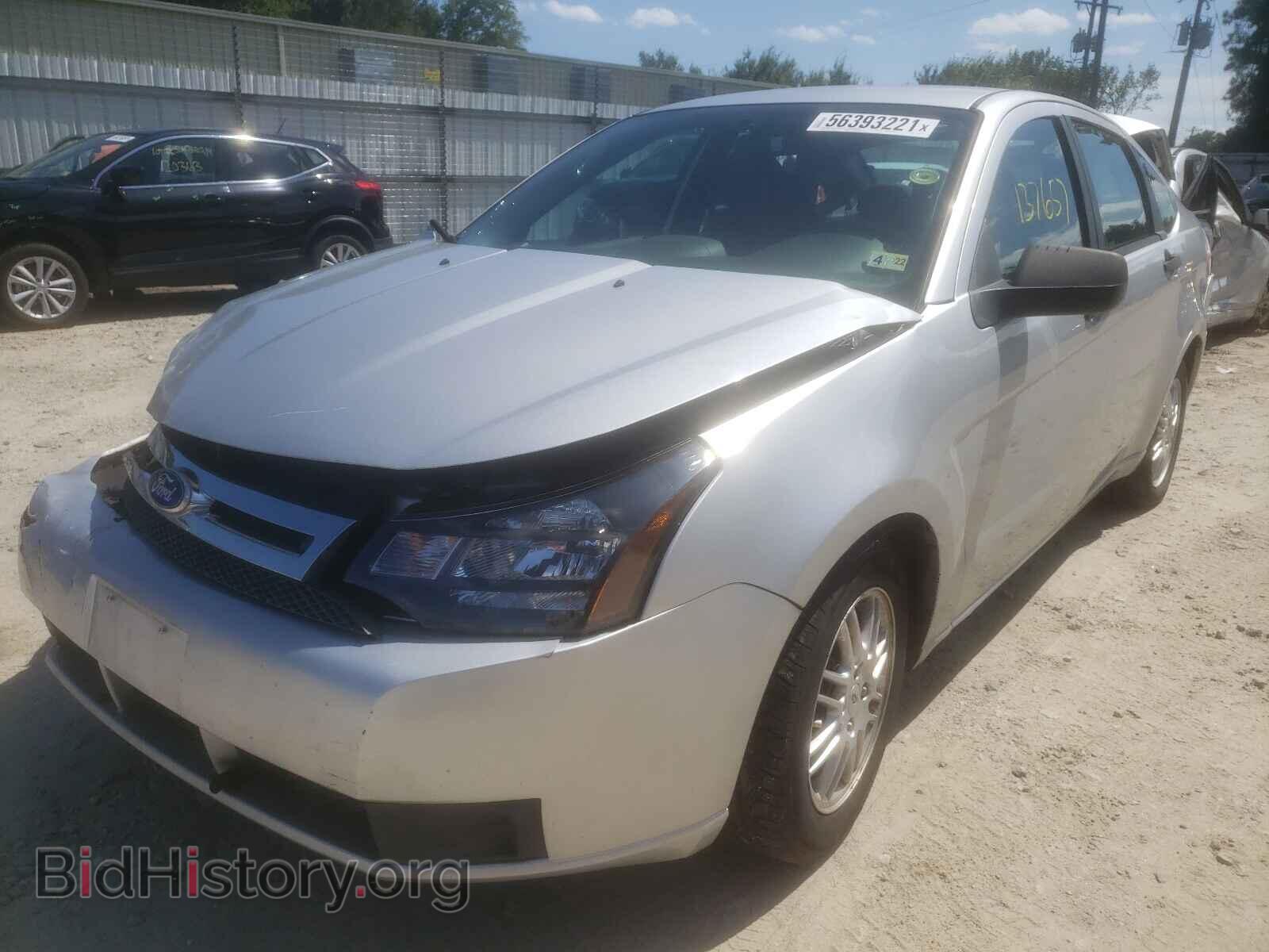 2011 FORD FOCUS - VIN: 1FAHP3FN7BW120872 - Photo 2