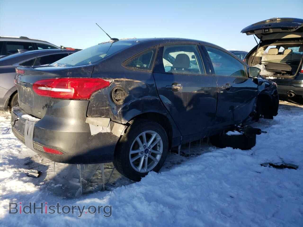 2017 FORD FOCUS - VIN: 1FADP3F27HL213924 - Photo 3