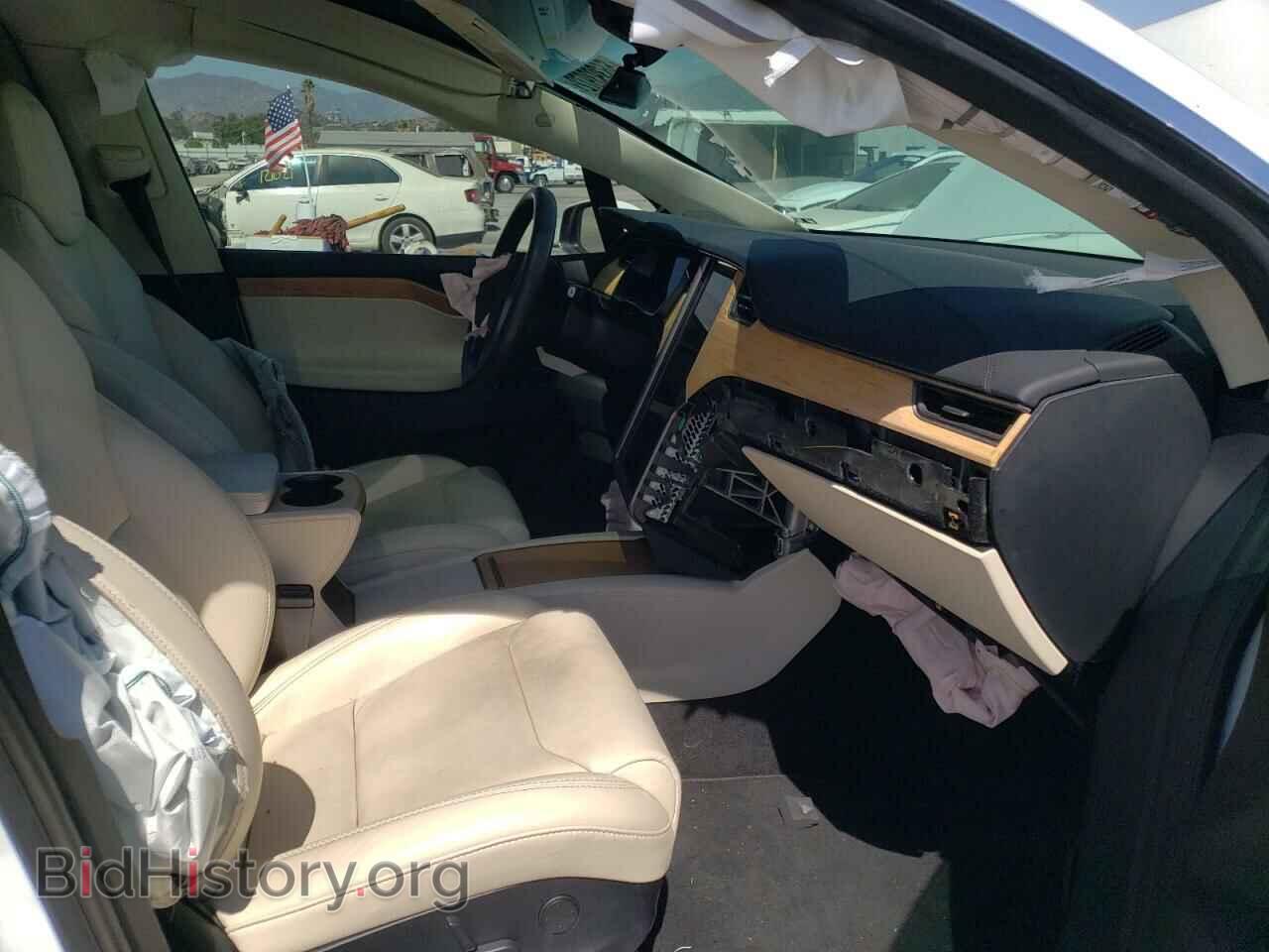 2018 TESLA MODEL X - VIN: 5YJXCBE22JF109641 - Photo 5