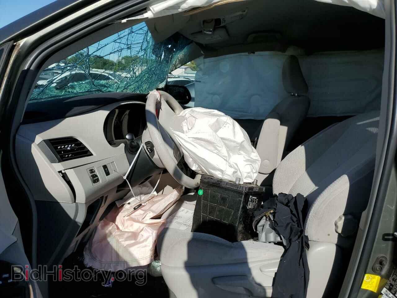2012 TOYOTA SIENNA - VIN: 5TDKA3DC2CS015287 - Фото 7