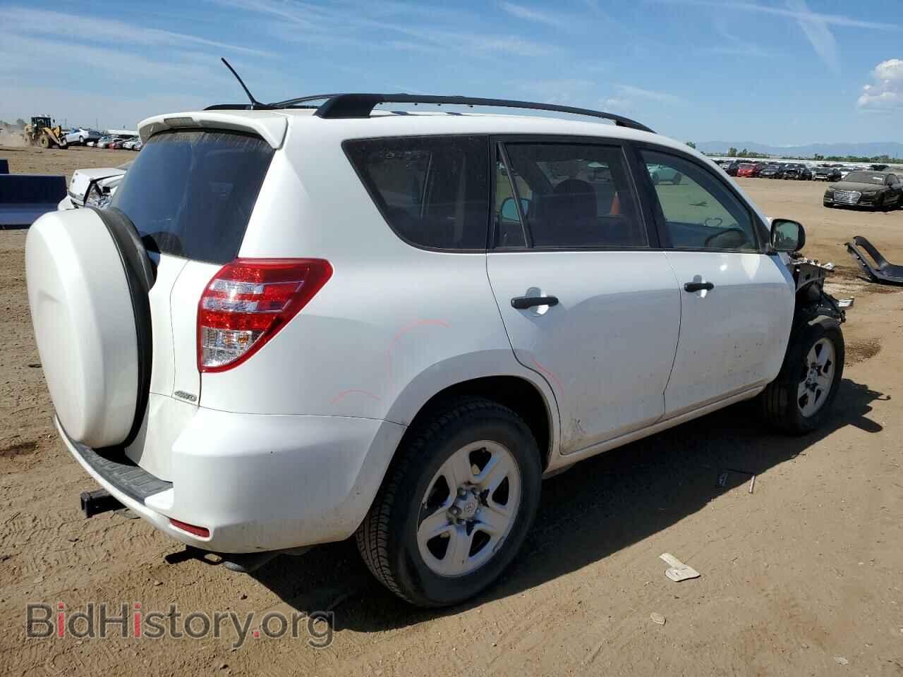 2011 TOYOTA RAV4 - VIN: 2T3BF4DV2BW099651 - Фото 3