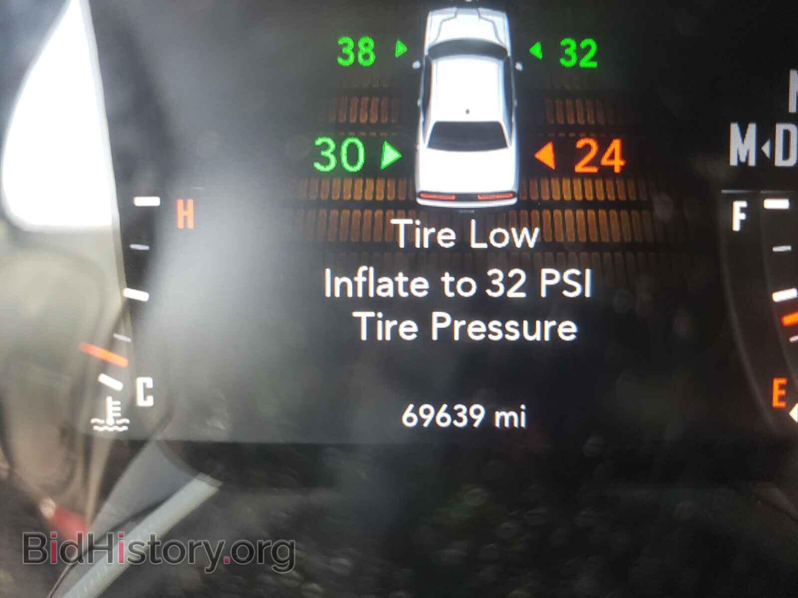 2018 DODGE CHALLENGER - VIN: 2C3CDZAG6JH310379 - Photo 8