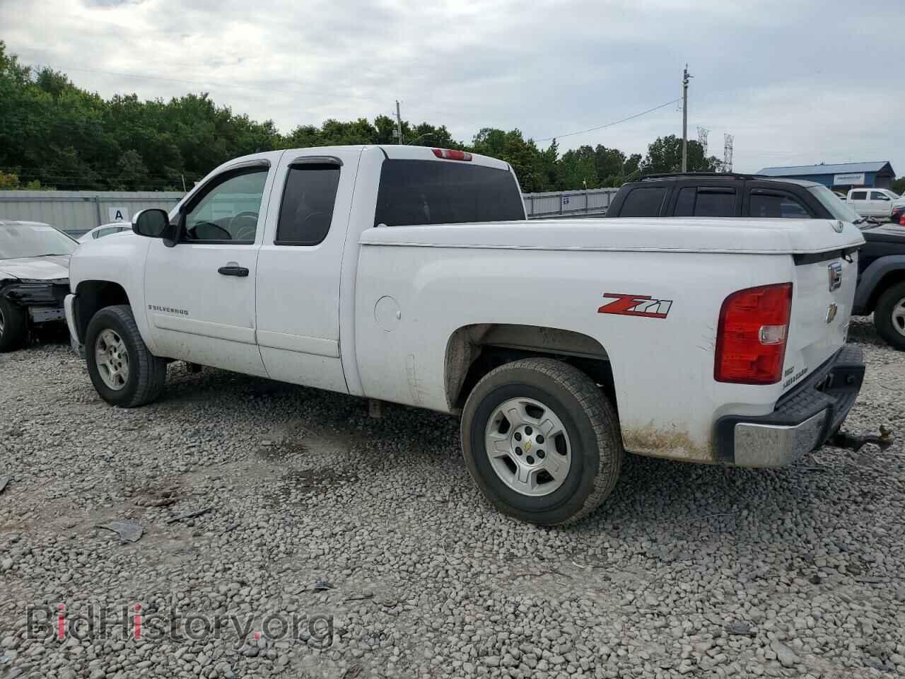 2007 CHEVROLET ALL Models - VIN: 1GCEC19057Z523462 - Фото 2