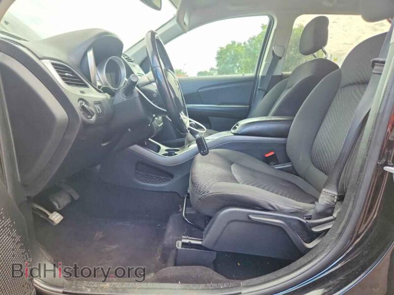 2018 Dodge JOURNEY (VIN 3C4PDCAB2JT385814) — photo 7 of 15