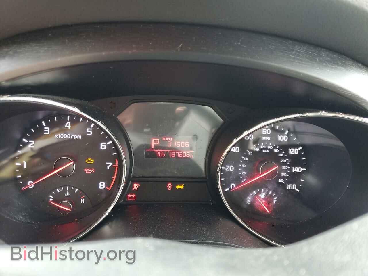 2016 KIA All Models - VIN: KNDMB5C11G6149439 - Фото 9
