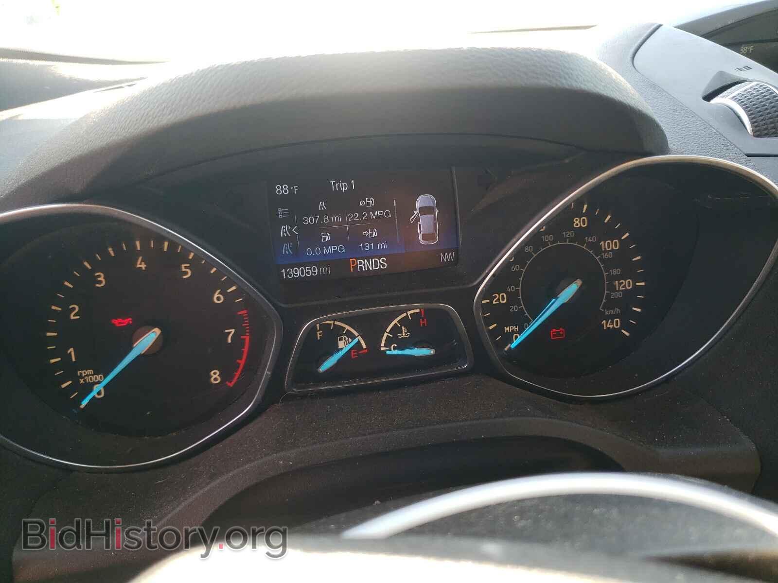 2017 FORD ESCAPE - VIN: 1FMCU0GD8HUB03838 - Photo 8
