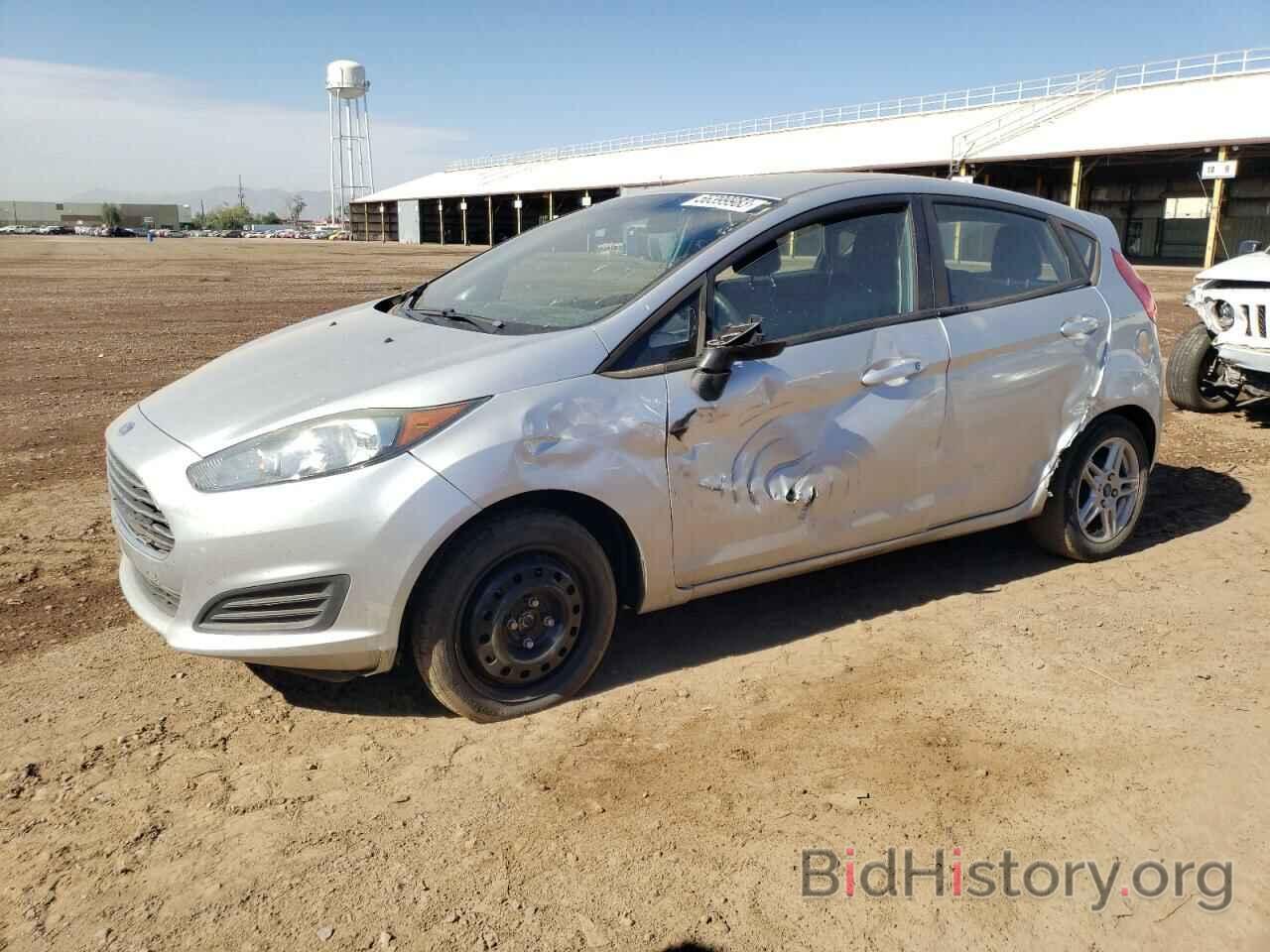 Photo 3FADP4EJ1JM110792 - FORD FIESTA 2018