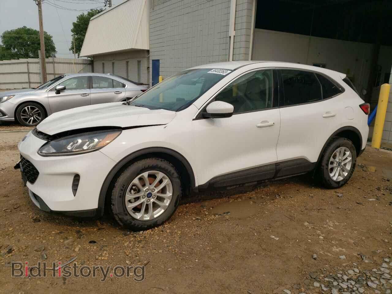Фотография 1FMCU0G68LUB13277 - FORD ESCAPE 2020