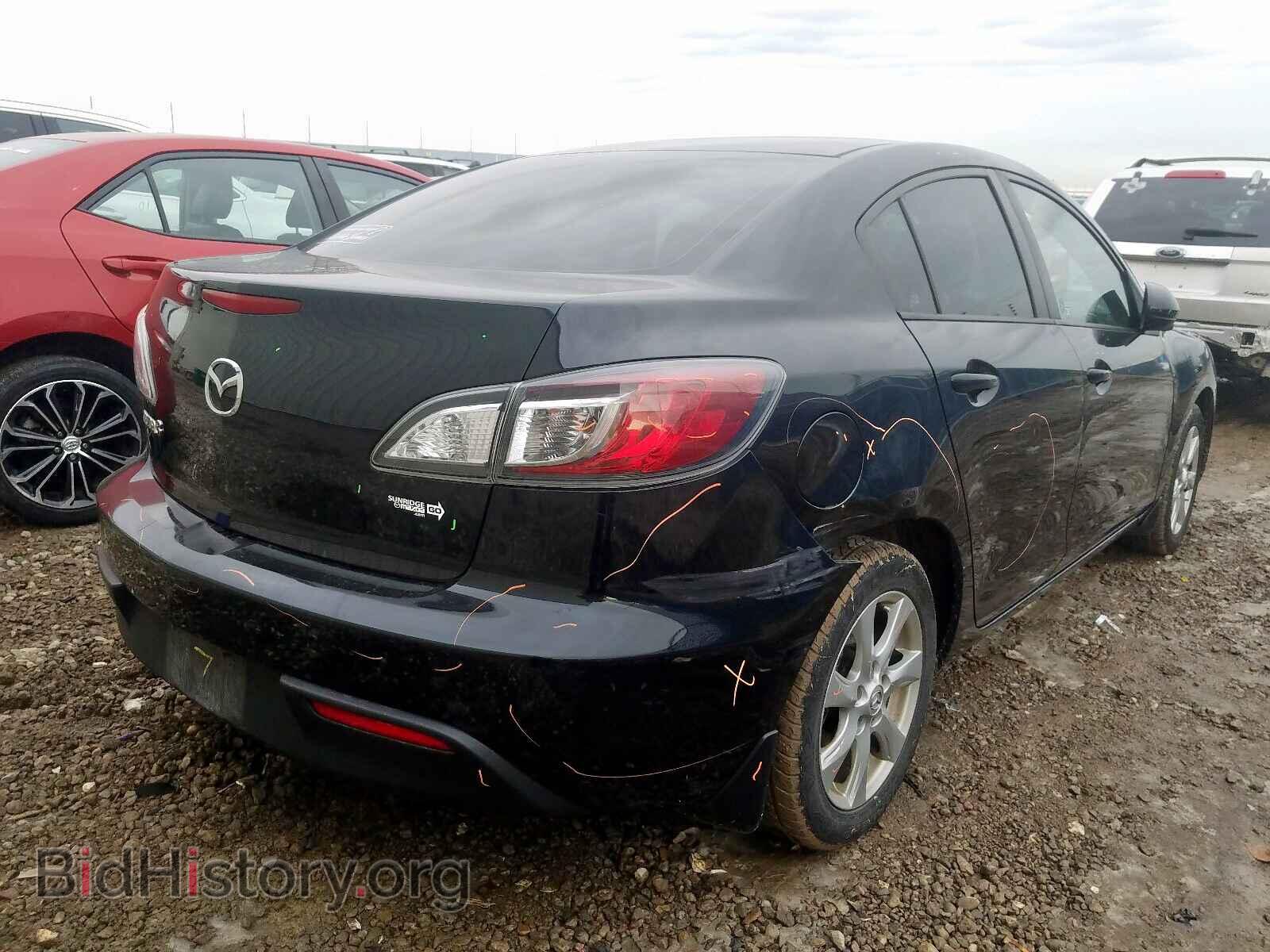 2011 MAZDA 3 - VIN: JM1BL1VF9B1411803 - Фото 4