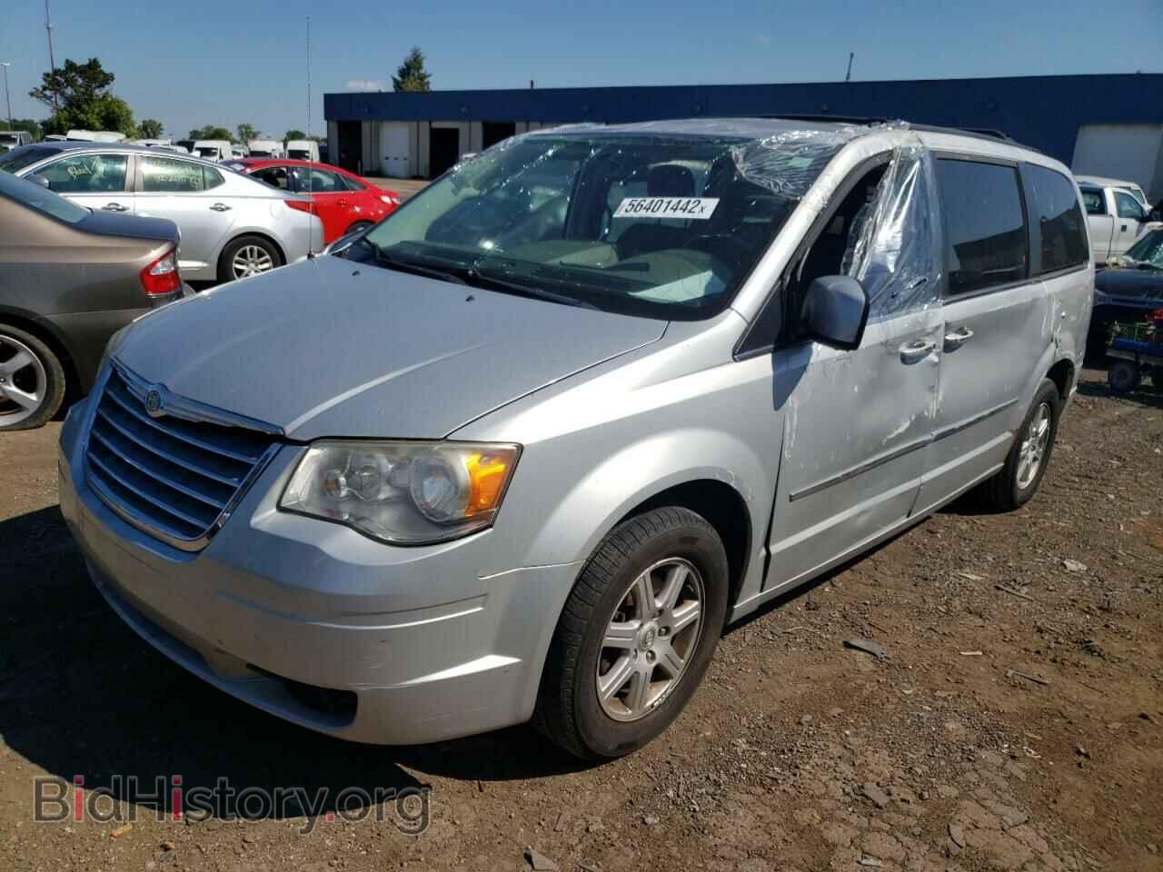 2010 CHRYSLER MINIVAN - VIN: 2A4RR5D11AR212565 - Photo 2
