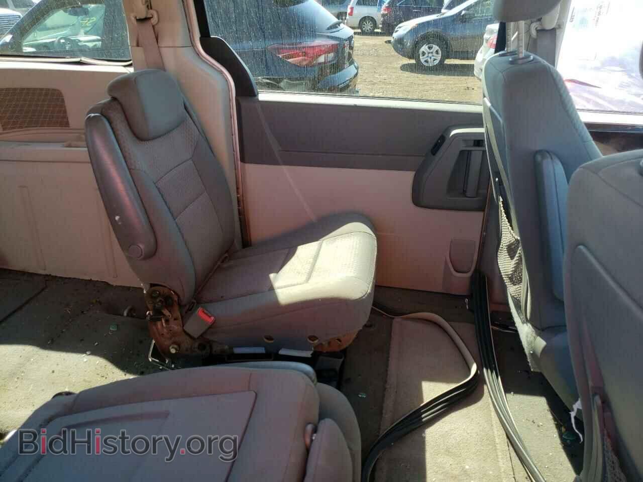 2010 CHRYSLER MINIVAN - VIN: 2A4RR5D11AR212565 - Photo 6