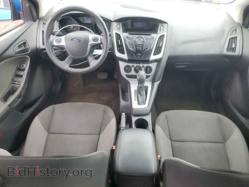 2012 Ford FOCUS (VIN 1FAHP3F28CL195928) — photo 8 of 12