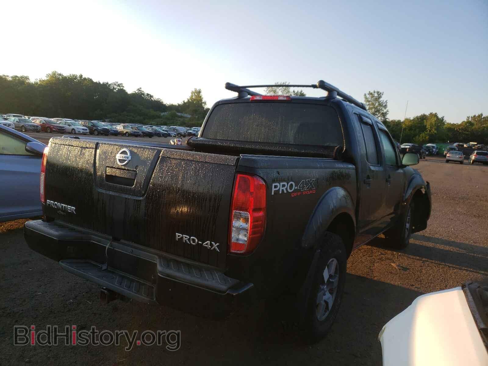 2011 NISSAN FRONTIER - VIN: 1N6AD0EV9BC450421 - Фото 4