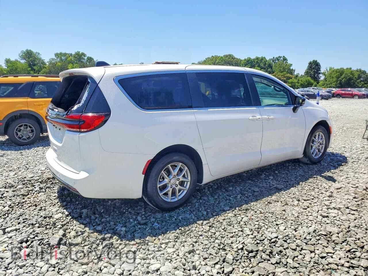 2026 CHRYSLER PACIFICA - VIN: 2C4RC1BG0TR230176 - Photo 3