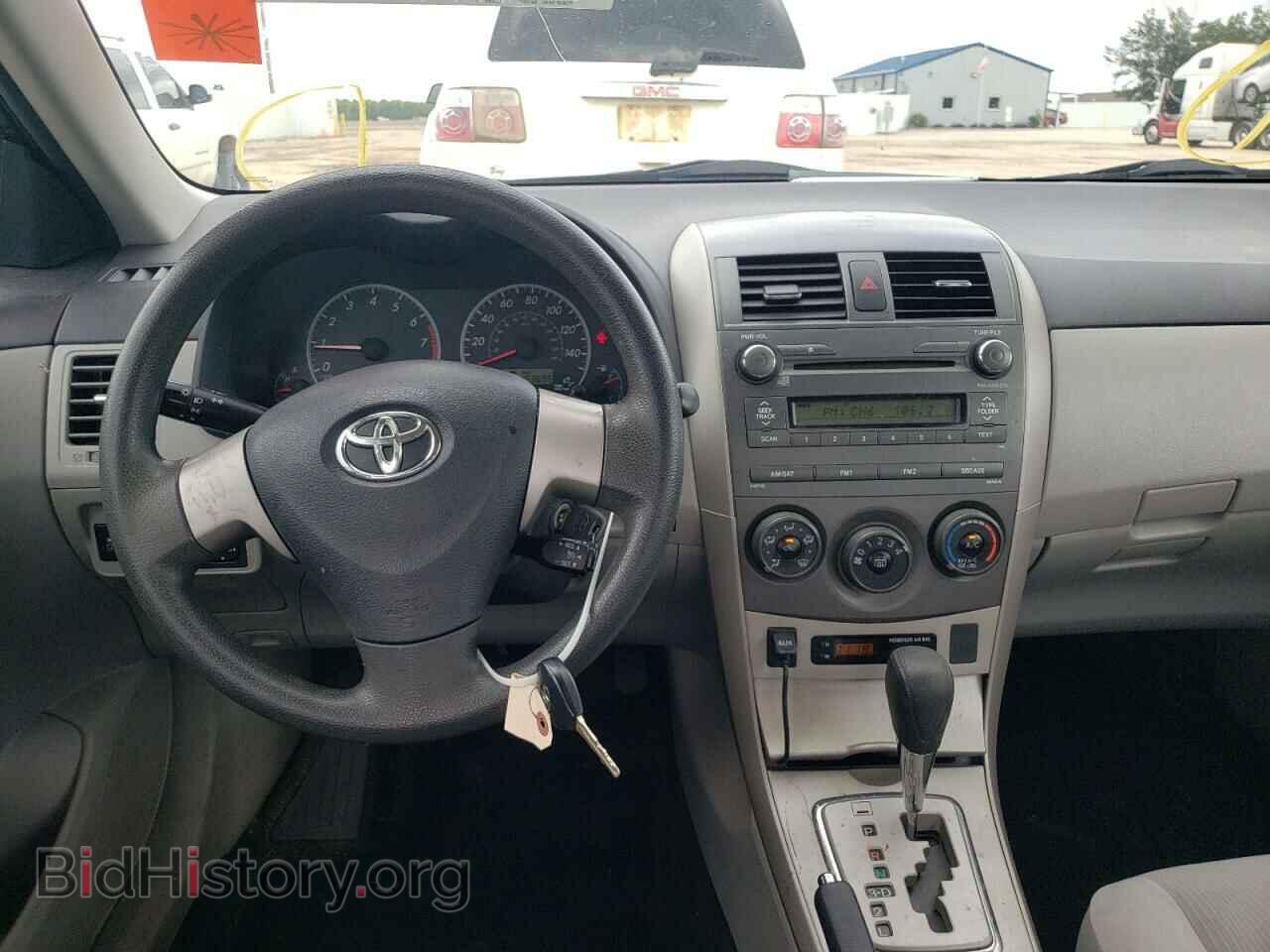 2011 TOYOTA COROLLA - VIN: 2T1BU4EE3BC666464 - Photo 9