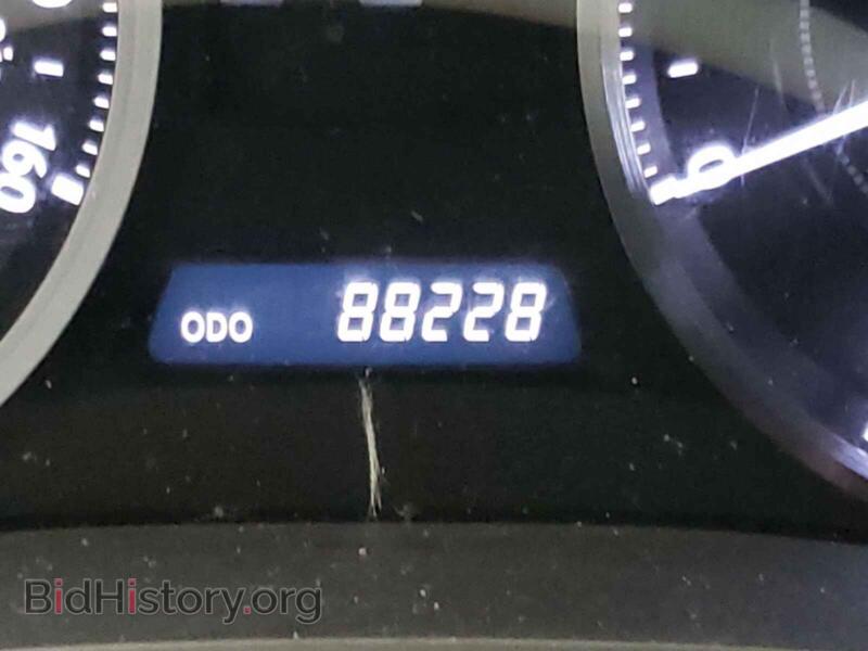 2012 Lexus IS (VIN JTHFF2C28C2521735) — photo 8 of 10