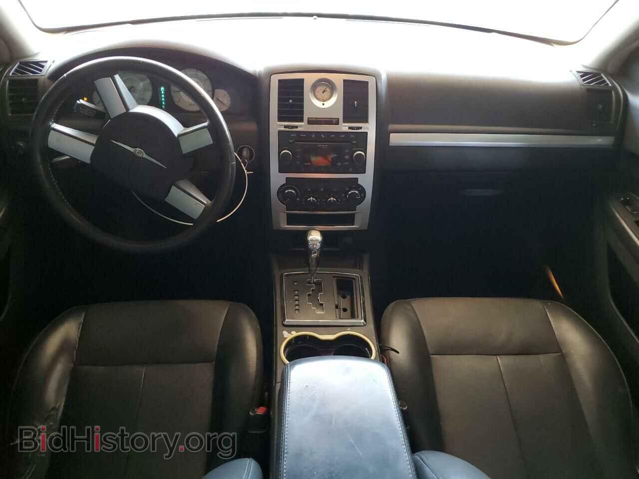 2010 CHRYSLER 300 - VIN: 2C3CA5CV7AH176947 - Фото 8