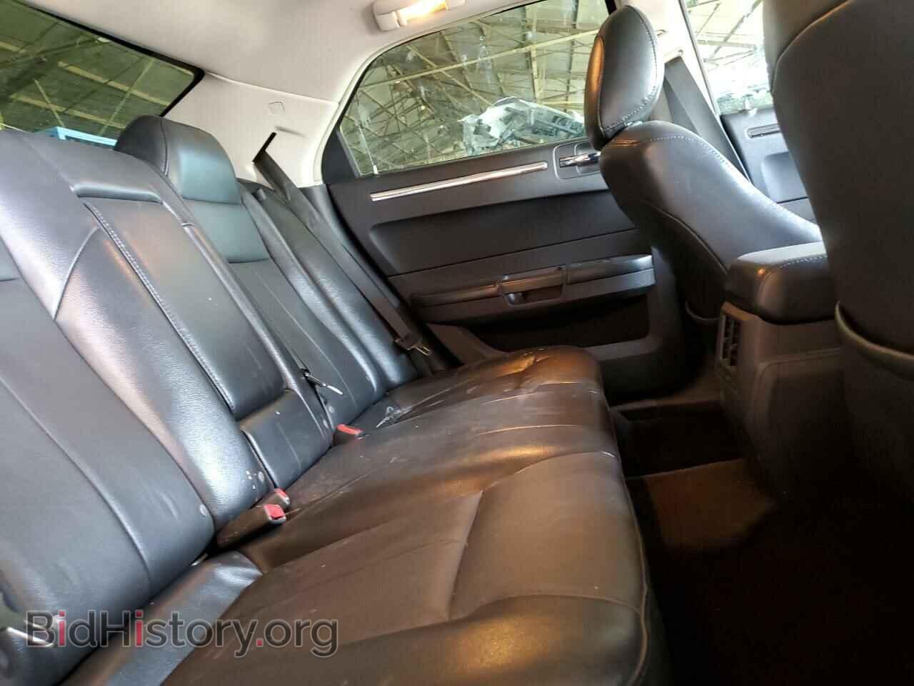 2010 CHRYSLER 300 - VIN: 2C3CA5CV7AH176947 - Фото 10
