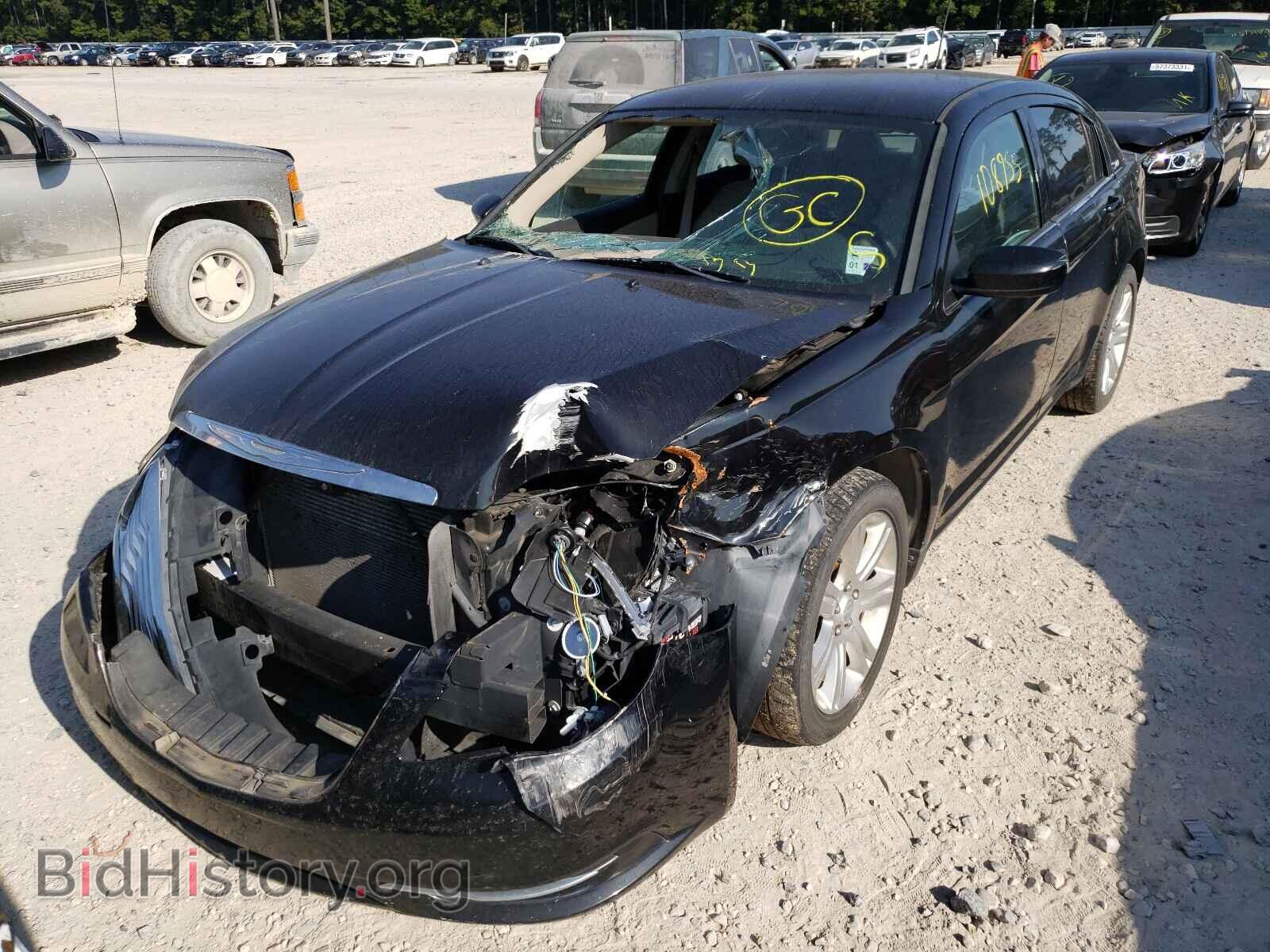 2012 CHRYSLER 200 - VIN: 1C3CCBBB2CN226616 - Фото 2