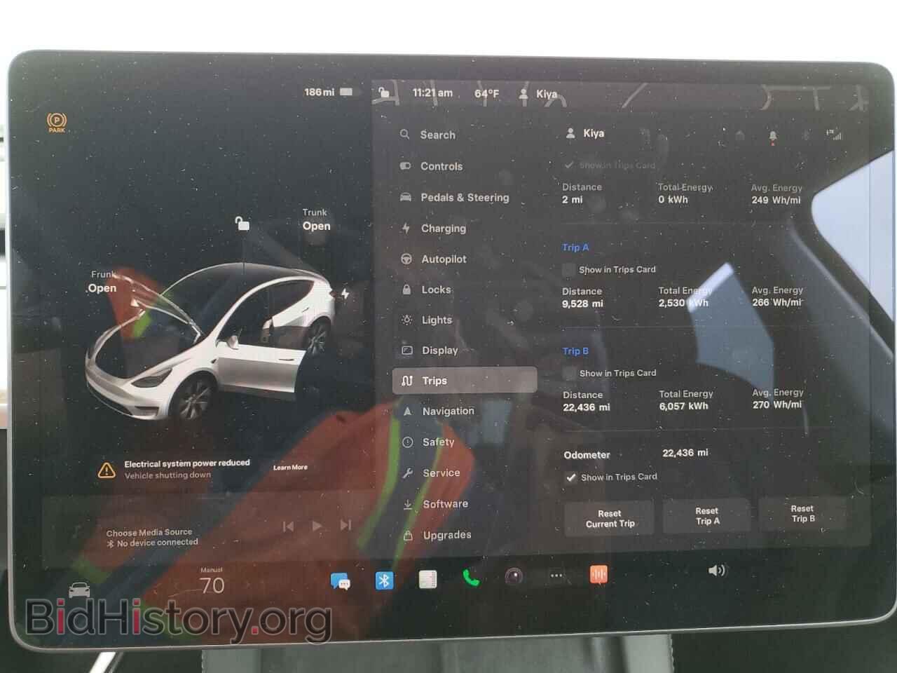 2022 TESLA MODEL Y - VIN: 7SAYGDEE1NF409727 - Photo 9