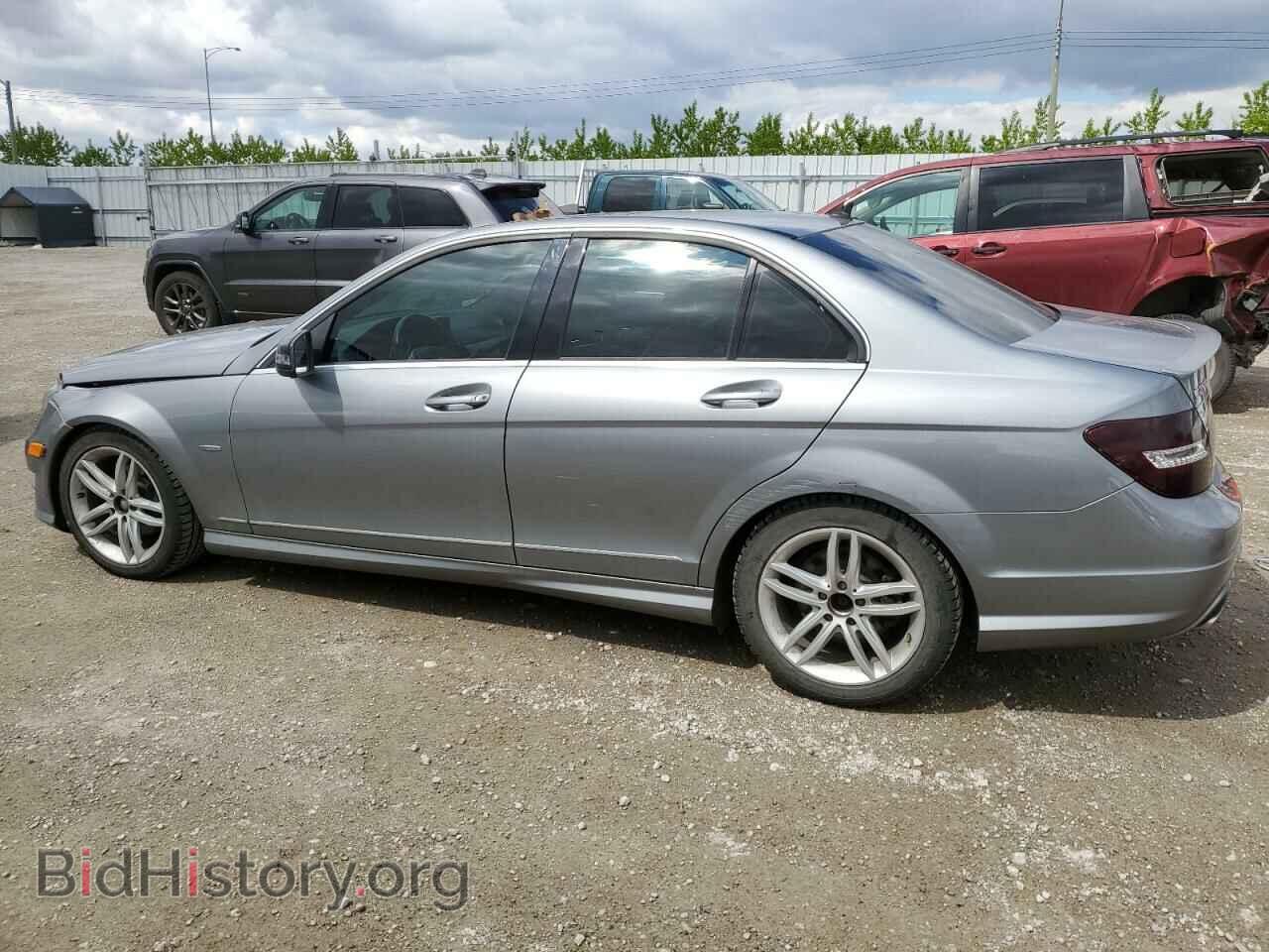 2012 MERCEDES-BENZ C-CLASS - VIN: WDDGF4HB8CA658454 - Фото 2