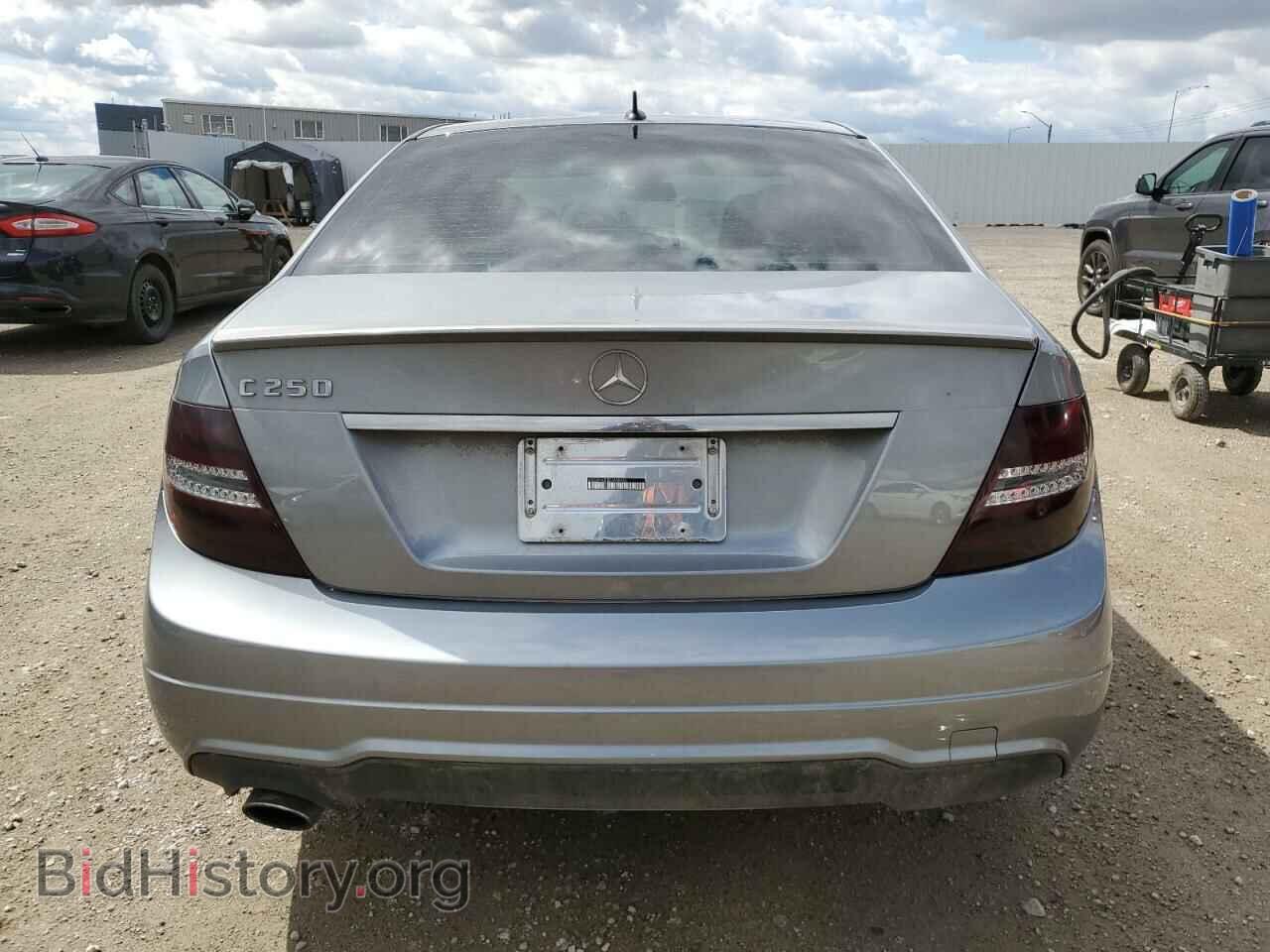 2012 MERCEDES-BENZ C-CLASS - VIN: WDDGF4HB8CA658454 - Фото 6