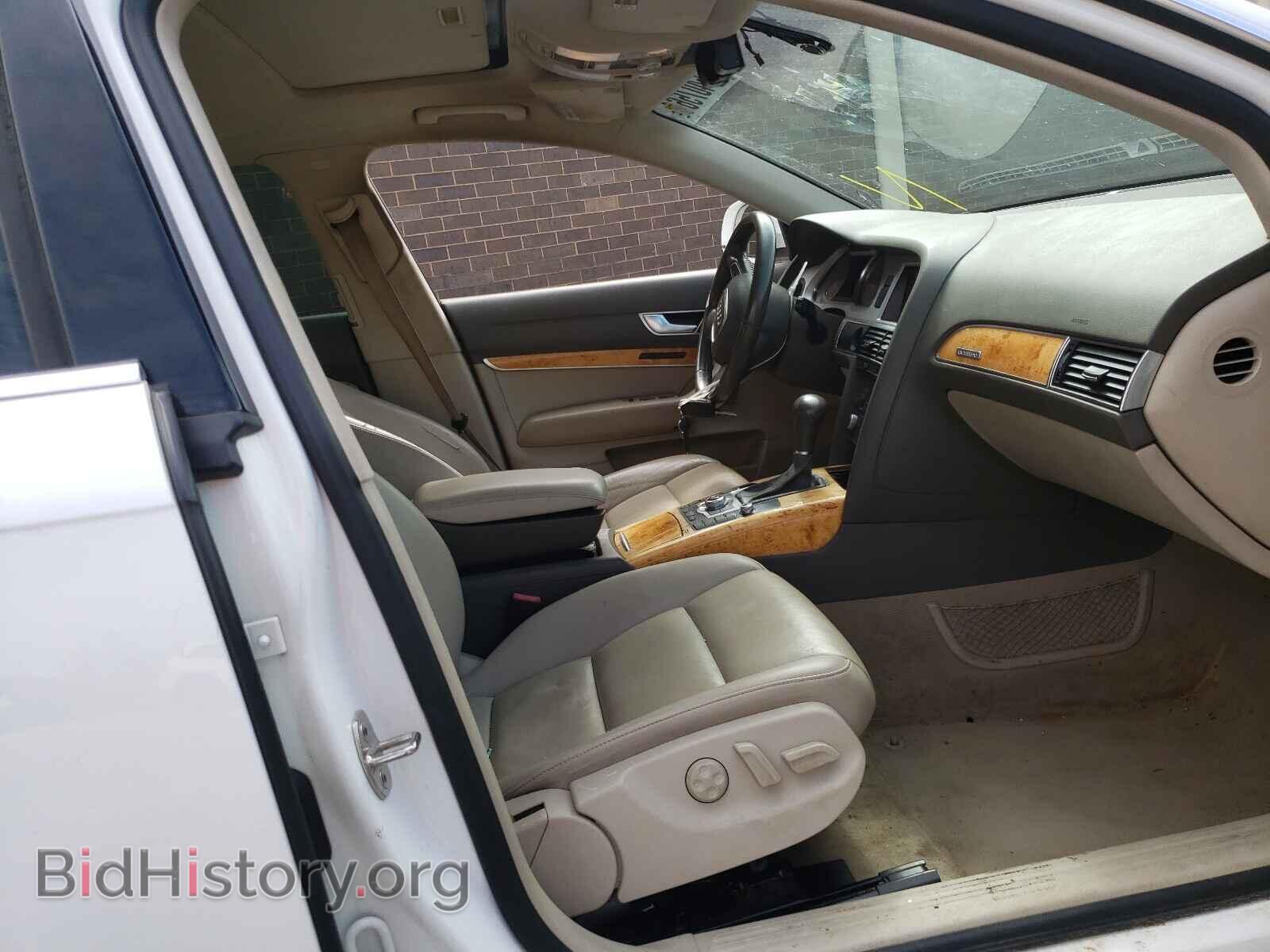 2010 AUDI A6 - VIN: WAUFGAFB1AN052811 - Фото 5