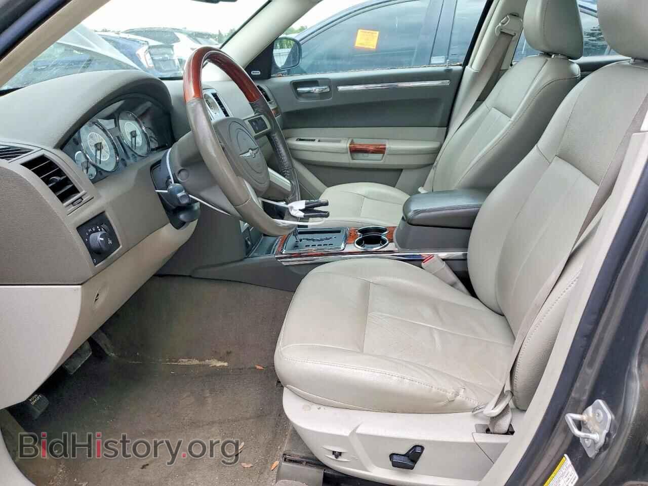 2010 CHRYSLER 300 - VIN: 2C3CA3CV3AH120556 - Photo 7