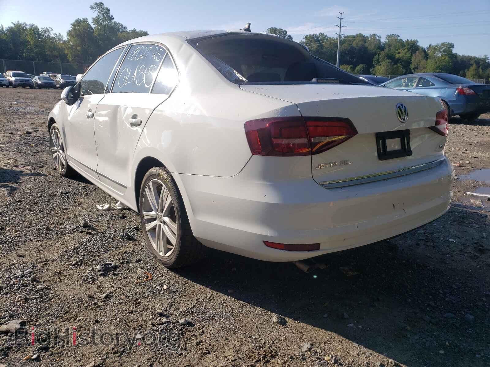 2017 VOLKSWAGEN JETTA - VIN: 3VWL17AJ2HM408113 - Фото 3