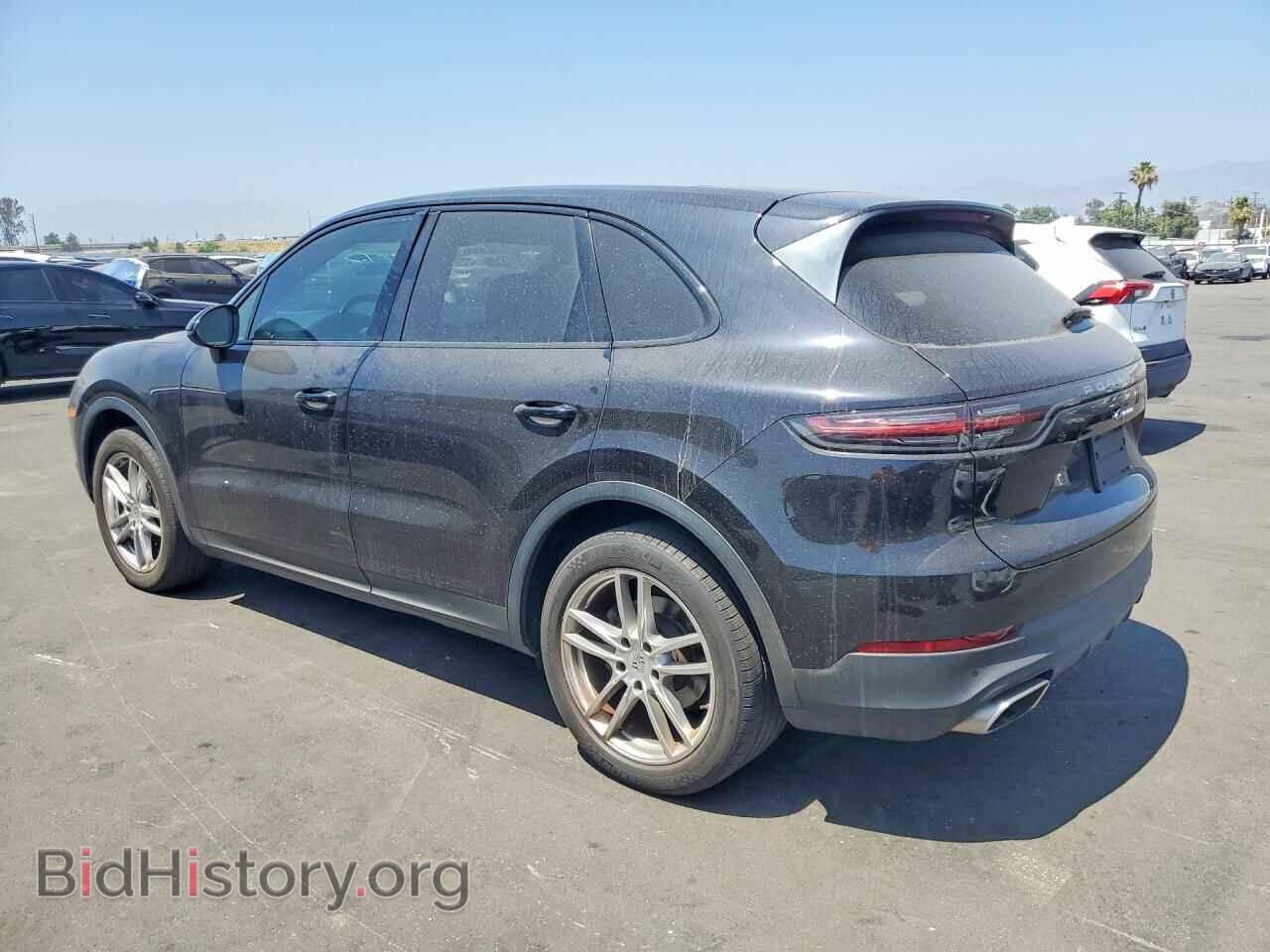 2019 PORSCHE CAYENNE - VIN: WP1AA2AY0KDA01144 - Фото 2