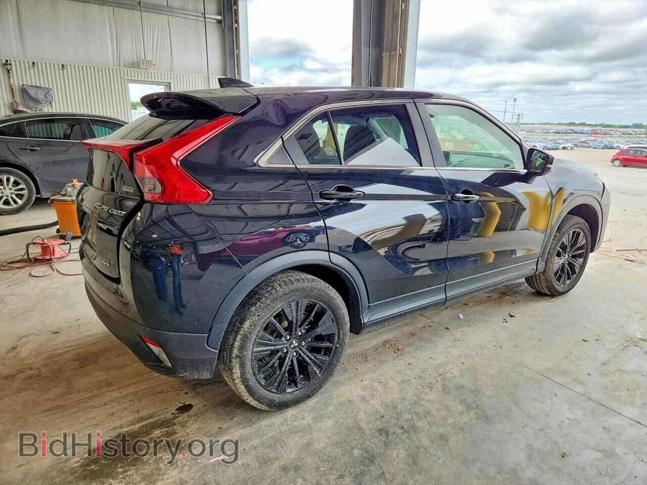 2018 MITSUBISHI ECLIPSE - VIN: JA4AT4AA6JZ063041 - Photo 3