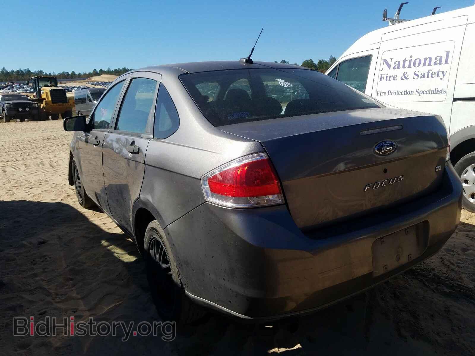 2009 FORD FOCUS - VIN: 1FAHP35N39W242091 - Фото 3