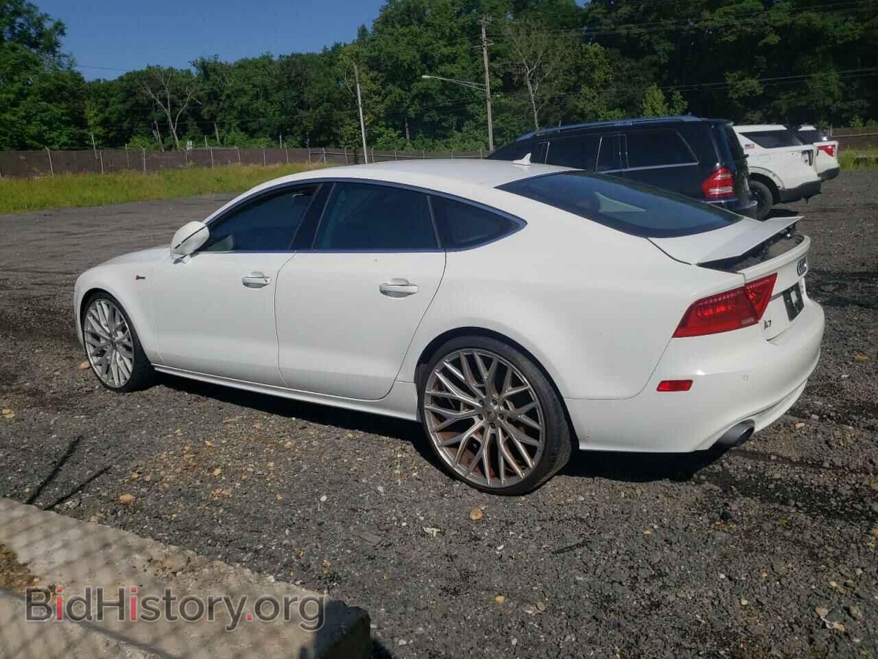 2013 AUDI A7 - VIN: WAUYGAFC4DN124803 - Фото 2
