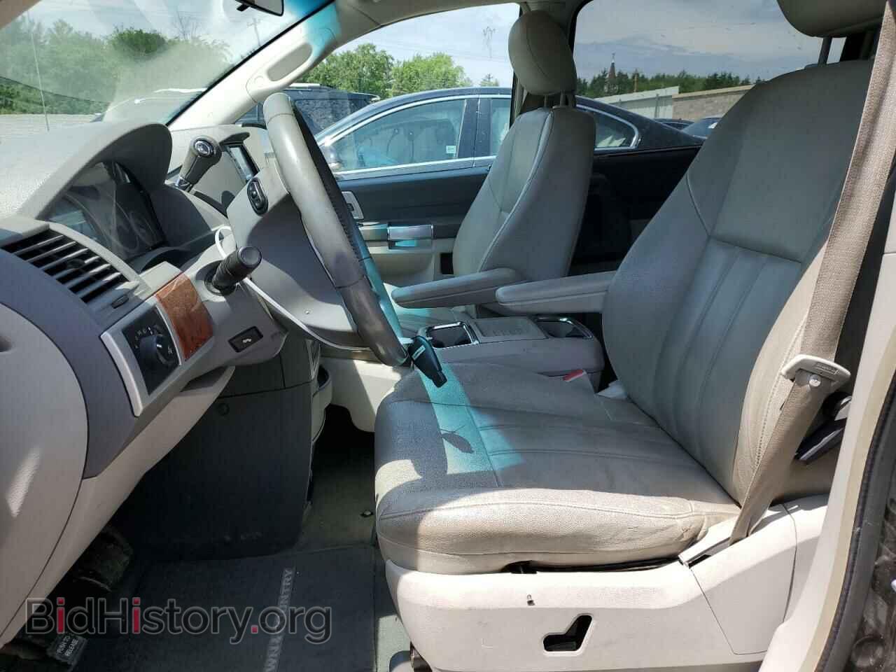 2008 CHRYSLER MINIVAN - VIN: 2A8HR54P38R762830 - Фото 7