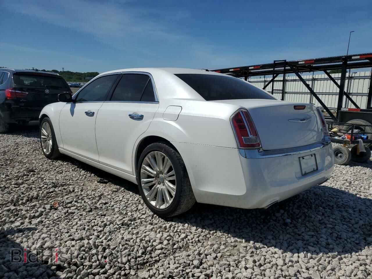 2012 CHRYSLER 300 - VIN: 2C3CCAET9CH136743 - Фото 2