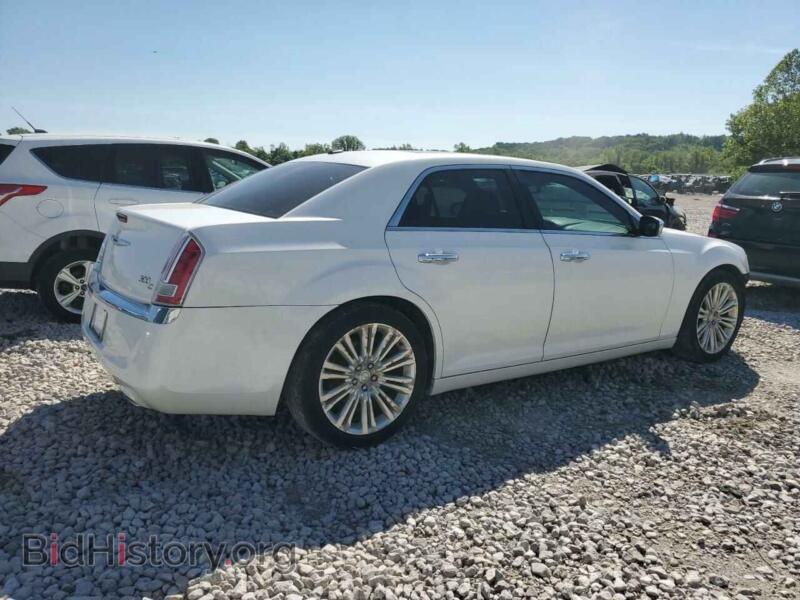 2012 Chrysler 300 (VIN 2C3CCAET9CH136743) — фото 3 из 13