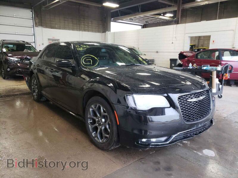 2017 Chrysler 300 300 S (VIN 2C3CCAGG6HH534404) — фото 1 из 10, Copart, повреждение: задняя часть