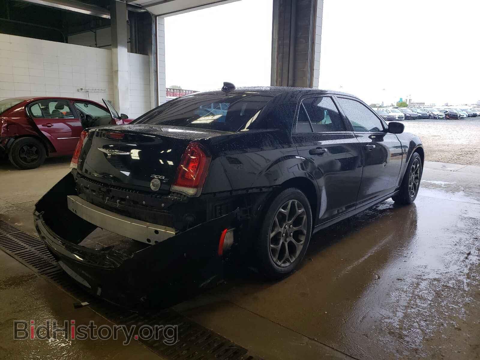 2017 CHRYSLER 300 - VIN: 2C3CCAGG6HH534404 - Фото 4